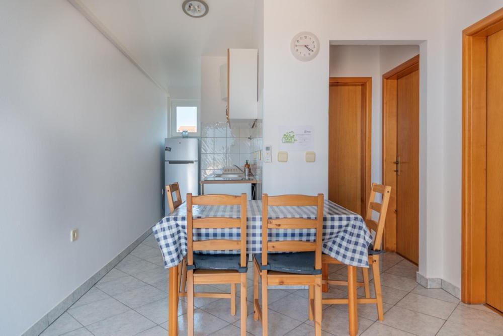 Rasin Apartments Pakoštane Exteriör bild