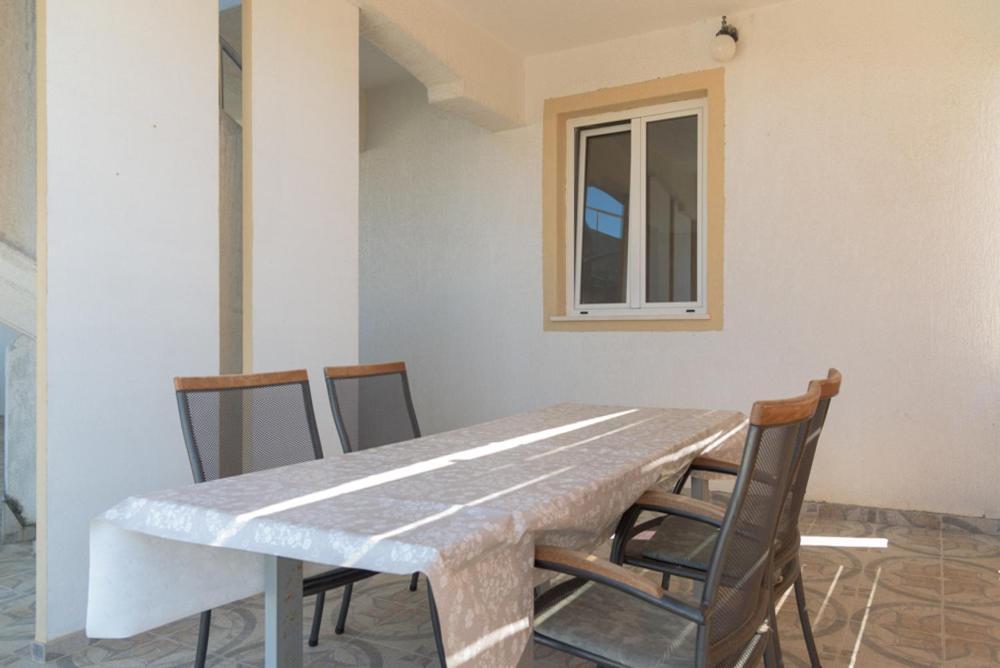 Rasin Apartments Pakoštane Exteriör bild